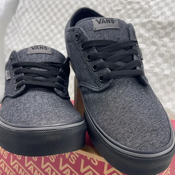 Vans Men’s Sneakers Canvas Upper Atwood
(Varsity Textile) Black/Pewt
VN0A45J9VEJ - Picture 5 of 16